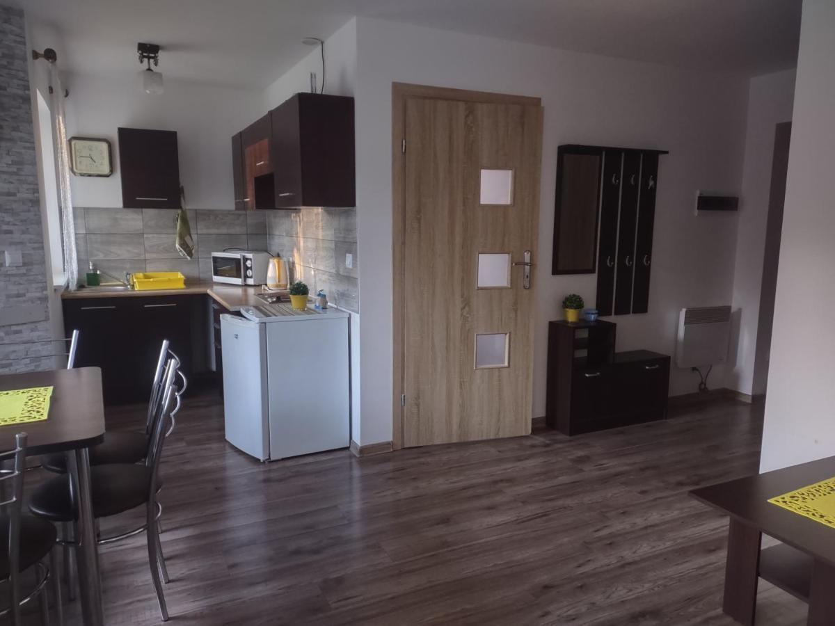 Idylla Villa Polom Maly Exteriör bild