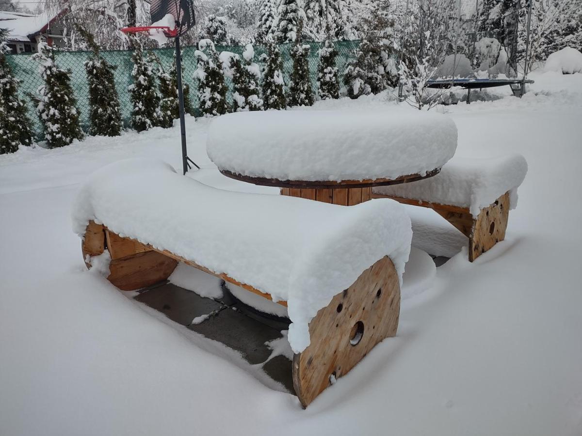 Idylla Villa Polom Maly Exteriör bild